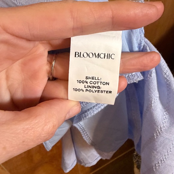 BloomChic Embroidered Cotton Baby Blue Sleeveless Peasant Top Blouse 18-20 - Picture 7 of 7